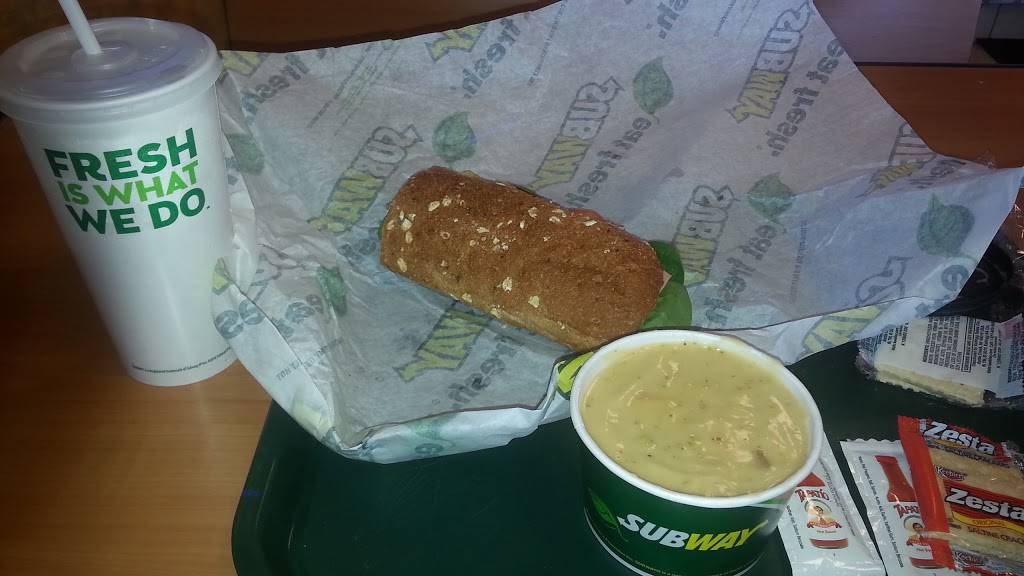 Subway Restaurants | restaurant | 2617 Via Campo, Montebello, CA 90640, USA | 3237215711 OR +1 323-721-5711