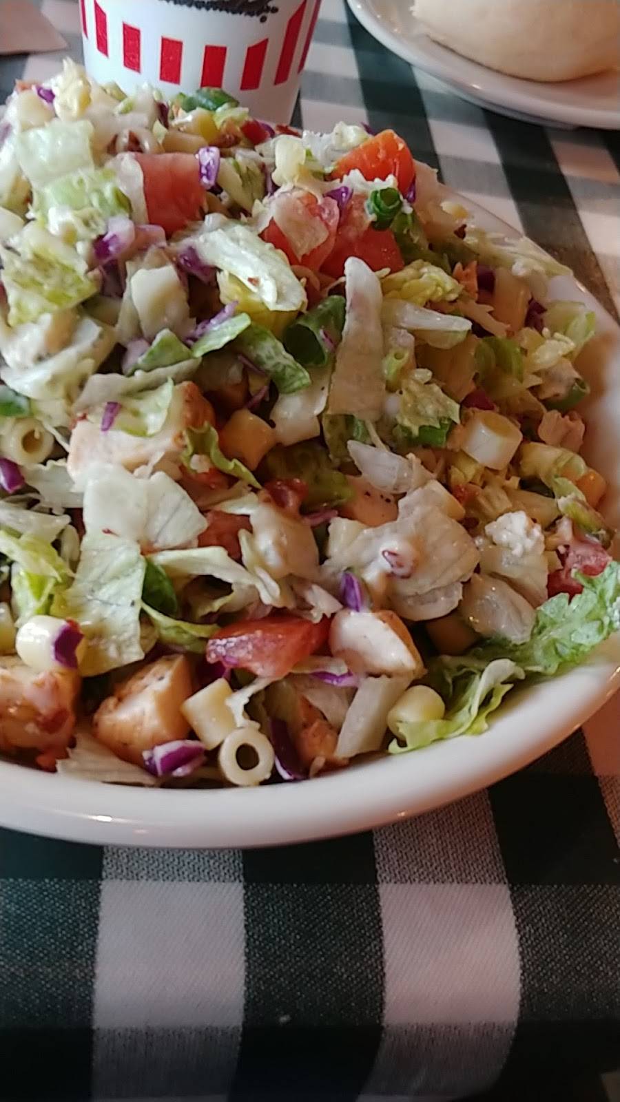 Portillos Hot Dogs | meal takeaway | 855 Cog Cir, Crystal Lake, IL 60014, USA | 8157880900 OR +1 815-788-0900