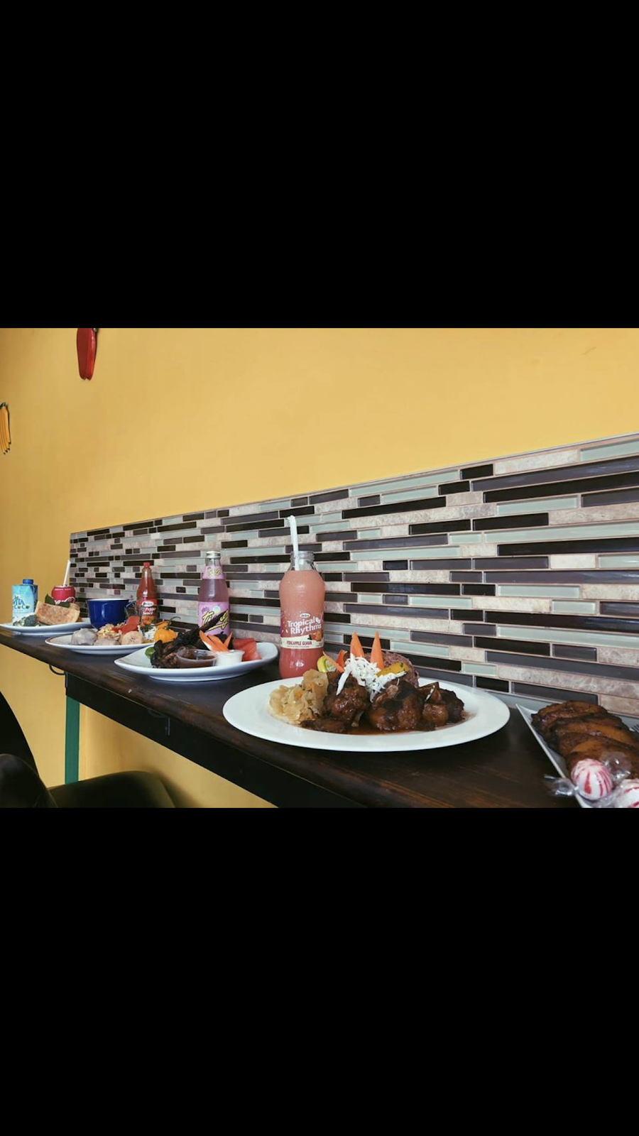 Jamaican Delight | restaurant | 2235 Highway 34 E, Suite B, Newnan, GA 30265, USA | 7706838646 OR +1 770-683-8646