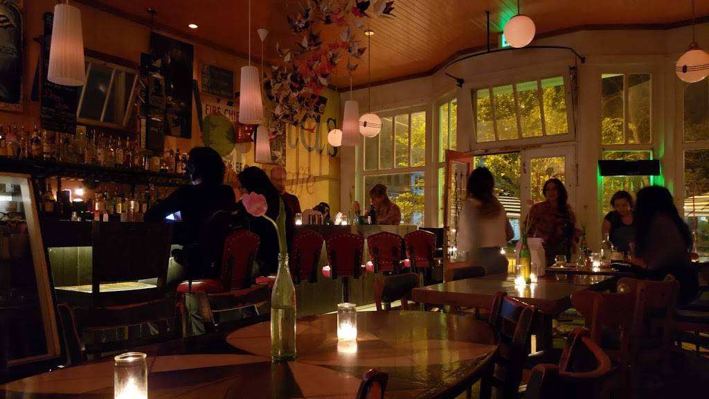 Shugas | restaurant | 702 S Cascade Ave, Colorado Springs, CO 80903, USA | 7193281412 OR +1 719-328-1412