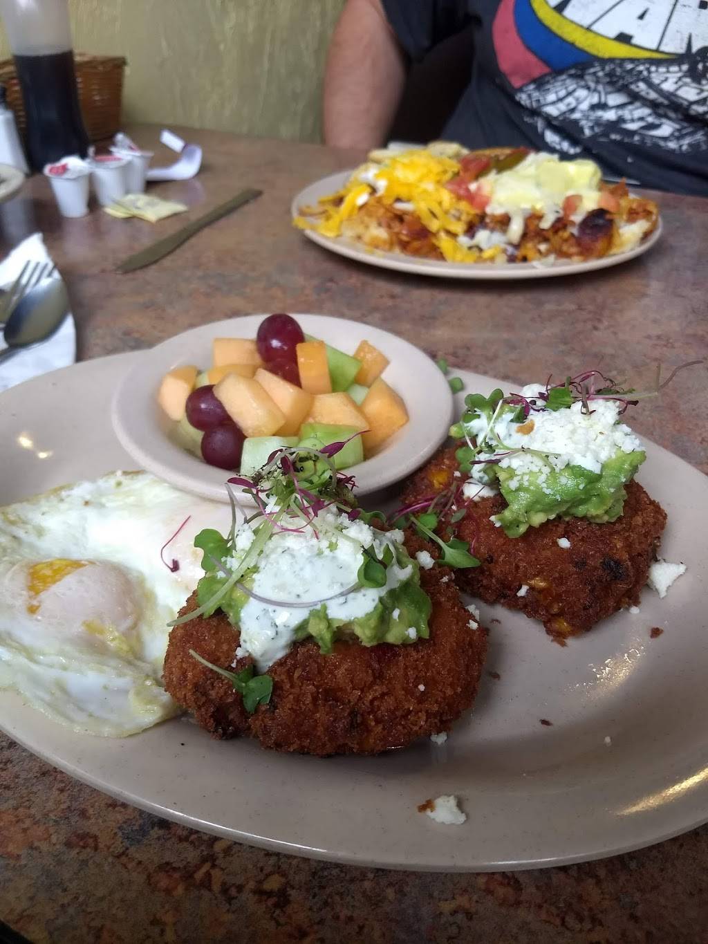 43rd Street Deli & Breakfast House | restaurant | 4401 NW 25 Pl, Gainesville, FL 32606, USA | 3523732927 OR +1 352-373-2927