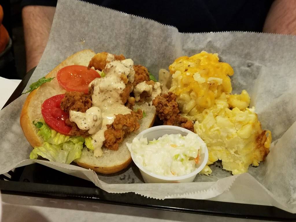 Palmettos Smokehouse and Oyster Bar | restaurant | 199 Old Greenville Hwy, Clemson, SC 29631, USA | 8648107339 OR +1 864-810-7339