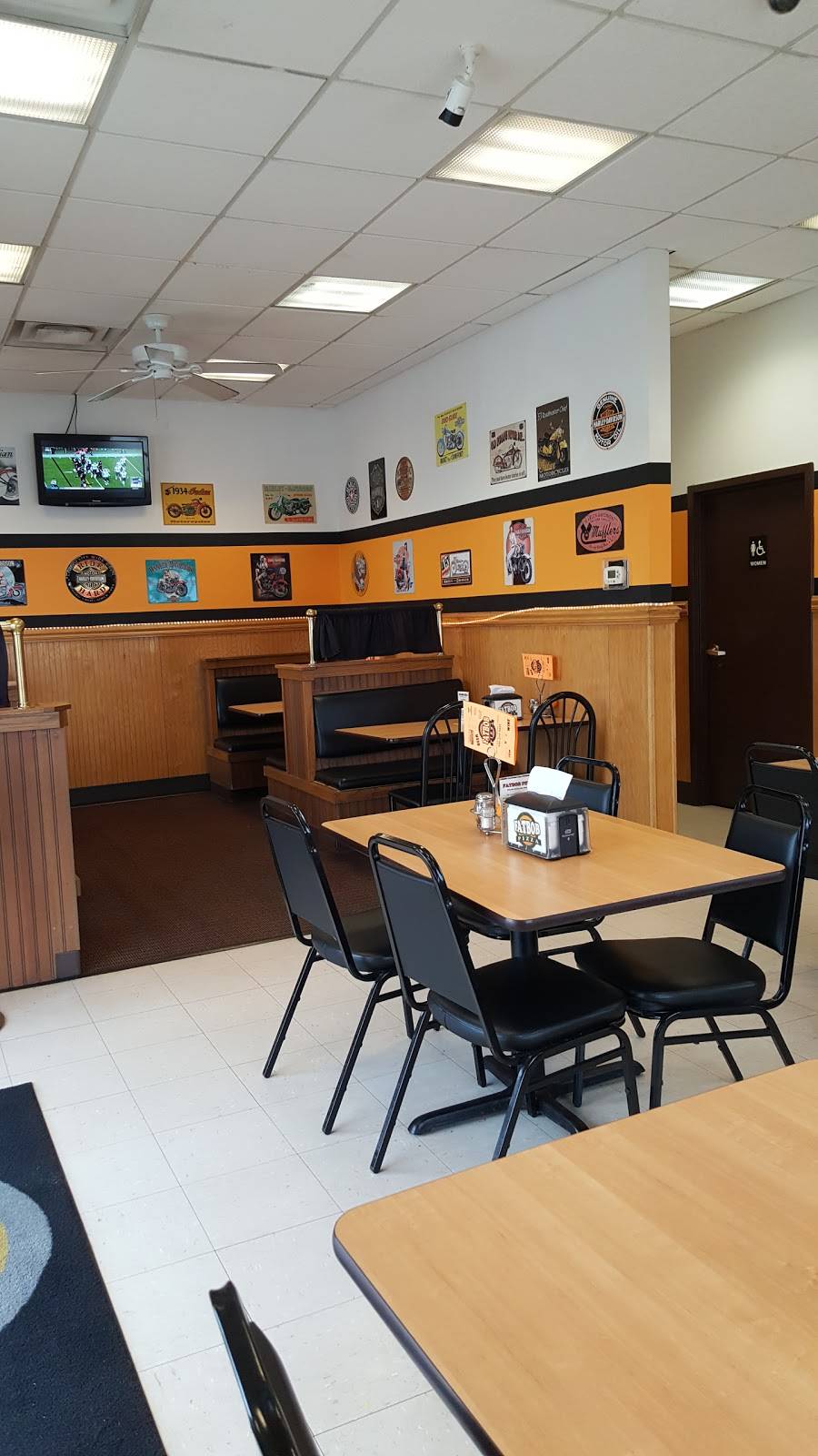 FATBOB Pizza | restaurant | 1739 Pearl Rd, Brunswick, OH 44212, USA | 3302735455 OR +1 330-273-5455