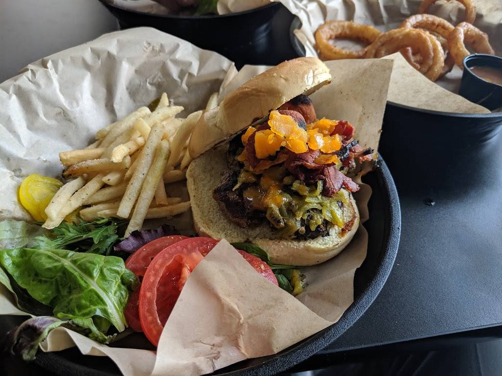 Filling Philly’s Downtown | restaurant | 301 Central Ave NW, Albuquerque, NM 87102, USA | 5052080228 OR +1 505-208-0228