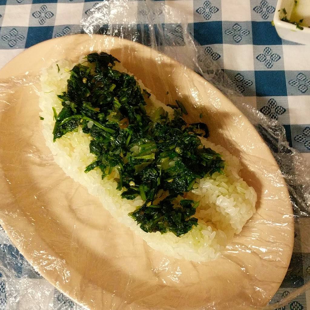 Bobbys Asian Cuisine | restaurant | 205 W 2nd St, Muscatine, IA 52761, USA | 3194005565 OR +1 319-400-5565