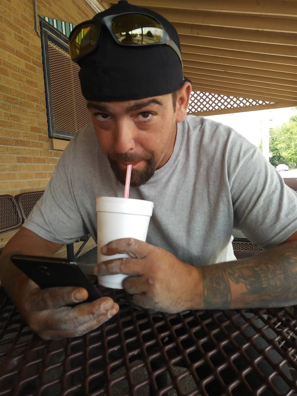 Chuggys Icecream & Deli Incorporated | restaurant | 921 Oakdale Ave, Toledo, OH 43605, USA | 4196934440 OR +1 419-693-4440