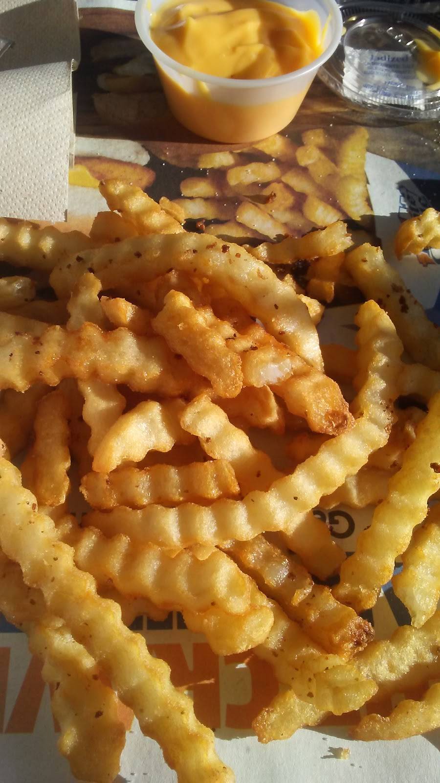 White Castle | restaurant | 2430 Landmark Ave NE, Corydon, IN 47112, USA | 8127386551 OR +1 812-738-6551