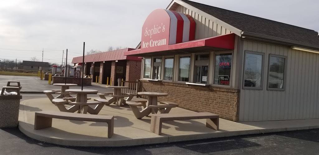 Sophies Ice Cream | restaurant | 306 W Main St, Gas City, IN 46933, USA | 7656770155 OR +1 765-677-0155