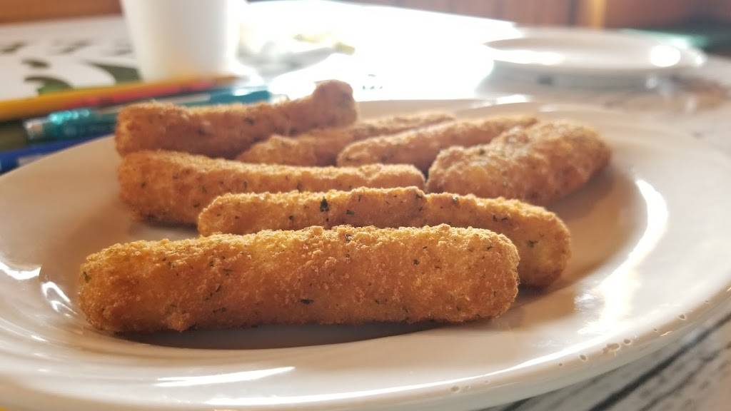 St. Johns River Grille | restaurant | 2999 State Road 44 West, DeLand, FL 32720, USA | 3868552427 OR +1 386-855-2427