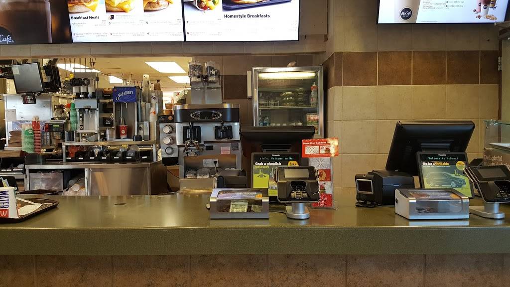 McDonalds | cafe | 939 W Dillon Rd, Louisville, CO 80027, USA | 3036669033 OR +1 303-666-9033