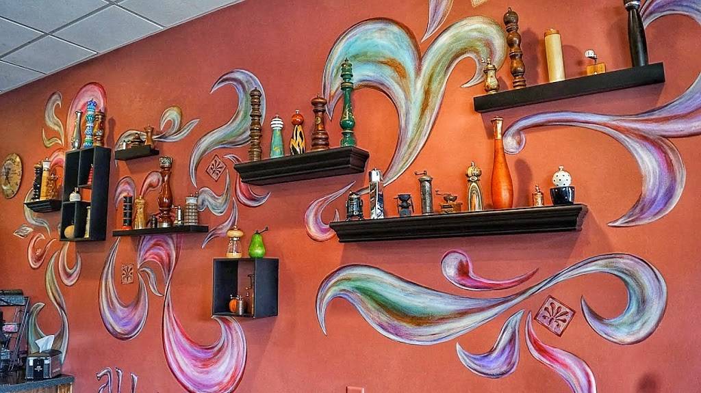 Cracked Pepper | bakery | 1108 W Glen Ave, Peoria, IL 61614, USA | 3098392204 OR +1 309-839-2204