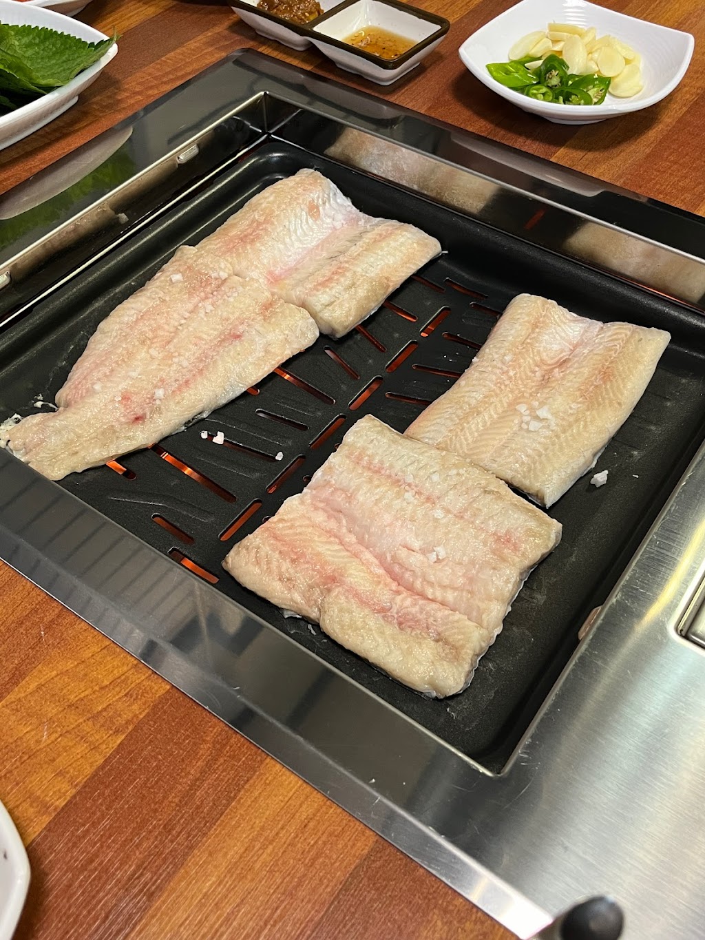 사바나 죠지아 신라 K-BBQ | restaurant | 11 Gateway Blvd S, Savannah, GA 31419, USA | 9126777669 OR +1 912-677-7669