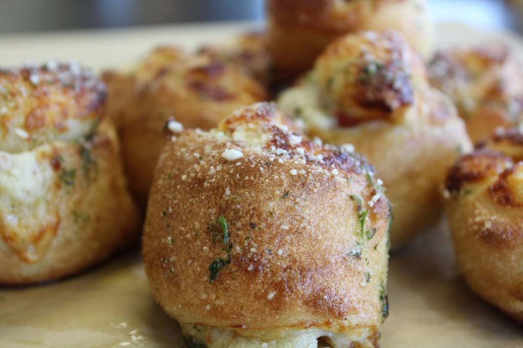 Vocelli Pizza | meal delivery | 6973 Hechinger Dr, Springfield, VA 22151, USA | 7036420500 OR +1 703-642-0500