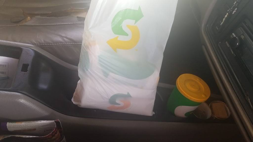 Subway Restaurants | restaurant | 321 E Willow St E, Long Beach, CA 90806, USA | 5624277610 OR +1 562-427-7610