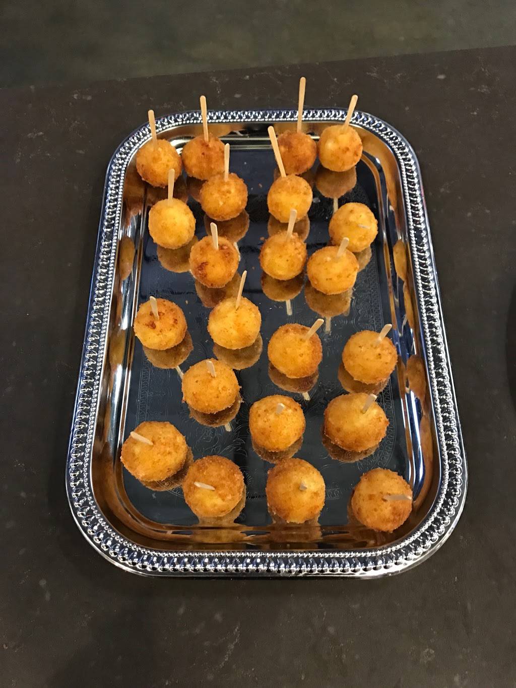 kicks Sports and Grill | restaurant | 3151 Edison Way, Redwood City, CA 94063, USA | 6503624109 OR +1 650-362-4109