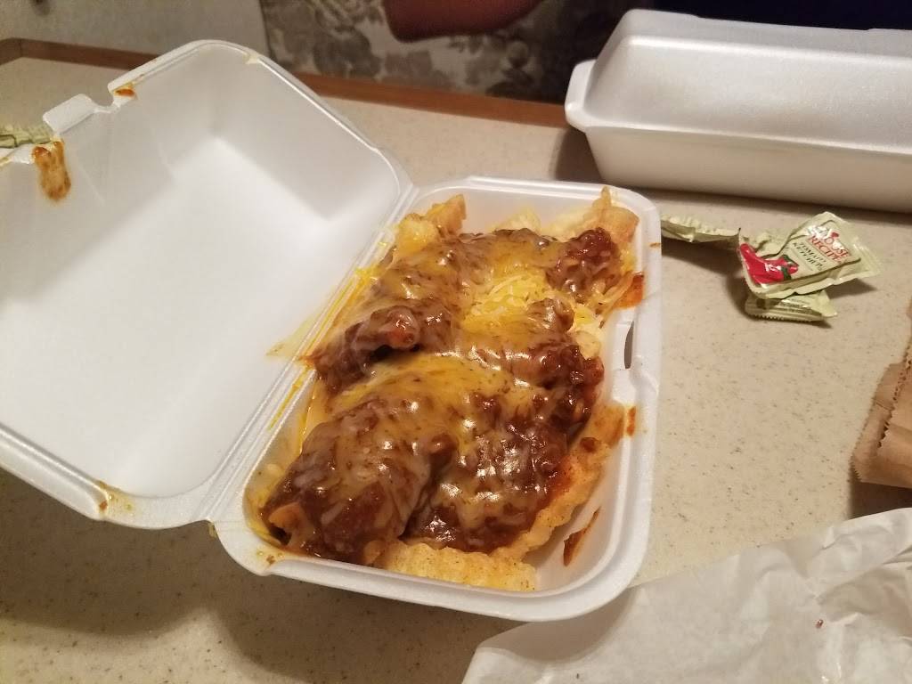 Pops Drive-In | restaurant | 3200 Niles St, Bakersfield, CA 93306, USA | 6618720967 OR +1 661-872-0967