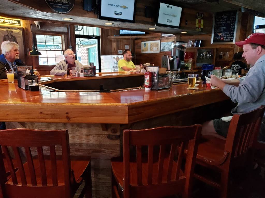 Buffalos | restaurant | 12035 GA-92, Woodstock, GA 30188, USA | 7705919464 OR +1 770-591-9464