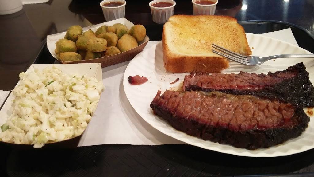 Honky Tonk Smokehouse | restaurant | 145 Jonestown Rd, Winston-Salem, NC 27104, USA | 3367942270 OR +1 336-794-2270