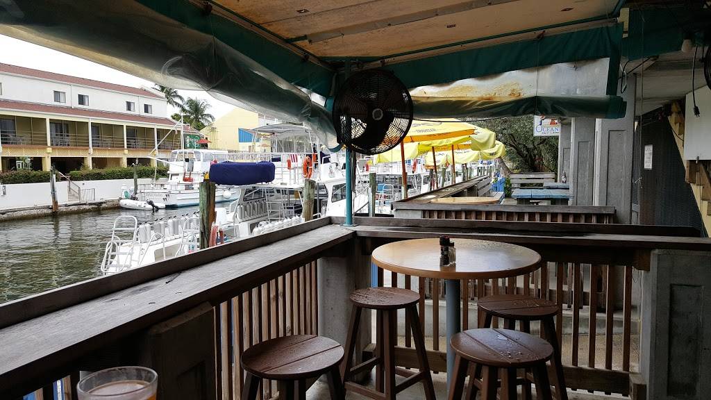 Sharkeys Pub & Galley Restaurant | restaurant | 522 Caribbean Dr, Key Largo, FL 33037, USA | 3054530999 OR +1 305-453-0999