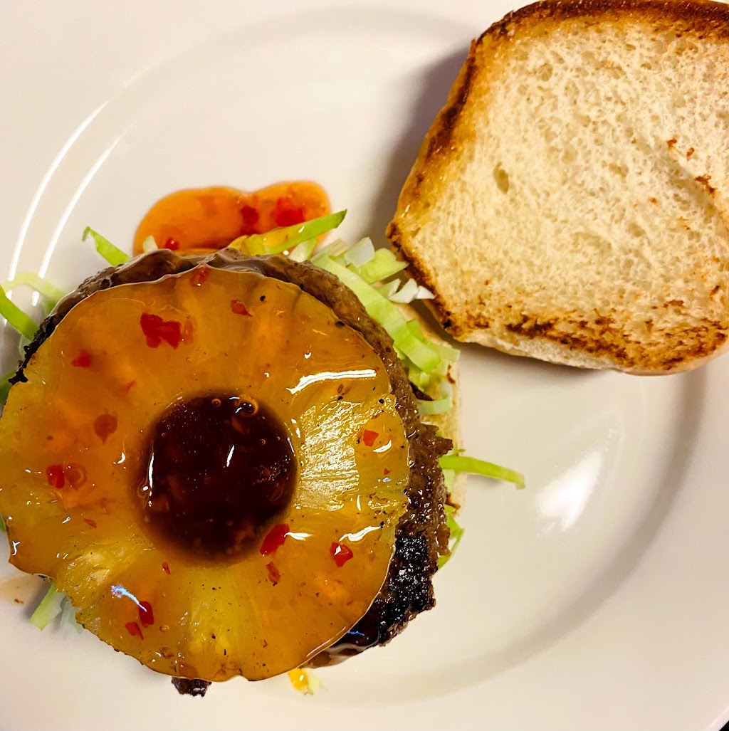 Kajun King | restaurant | 108 S Main St, St Martinville, LA 70582, USA | 3373422160 OR +1 337-342-2160