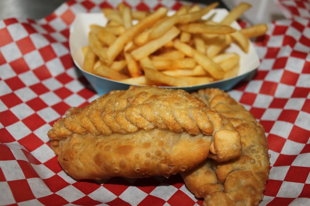 Il Capo Gourmet Food | restaurant | 117 N Citrus Ave, Covina, CA 91723, USA | 6269667363 OR +1 626-966-7363