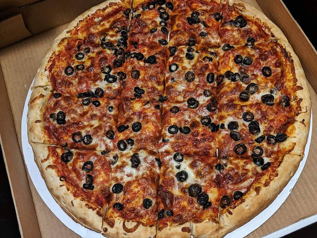 Pizza Factory | meal takeaway | 116 E Main St, Arcadia, WI 54612, USA | 6083233636 OR +1 608-323-3636