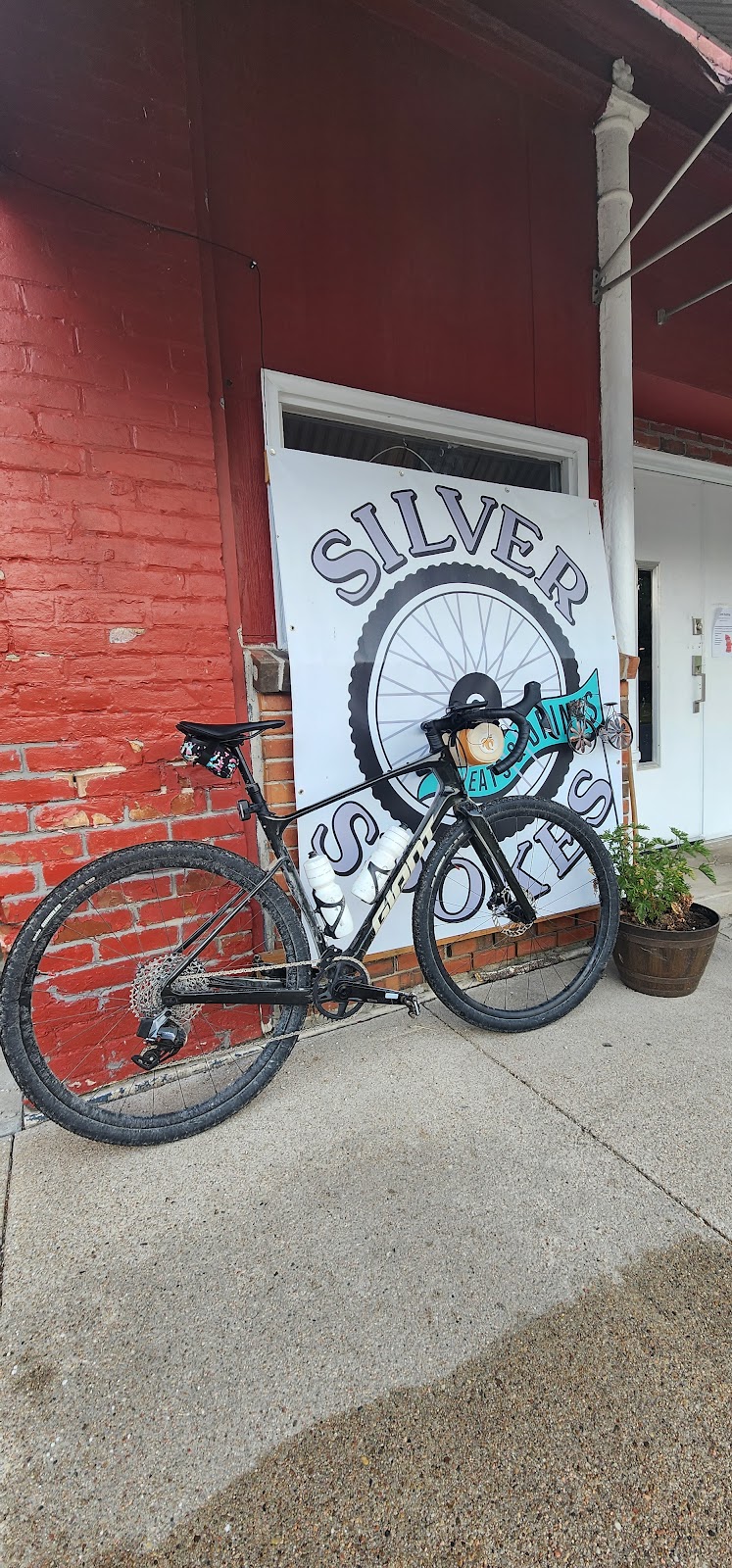 Silver Spokes | restaurant | 405 Main St, Silver City, IA 51571, USA | 7124066223 OR +1 712-406-6223