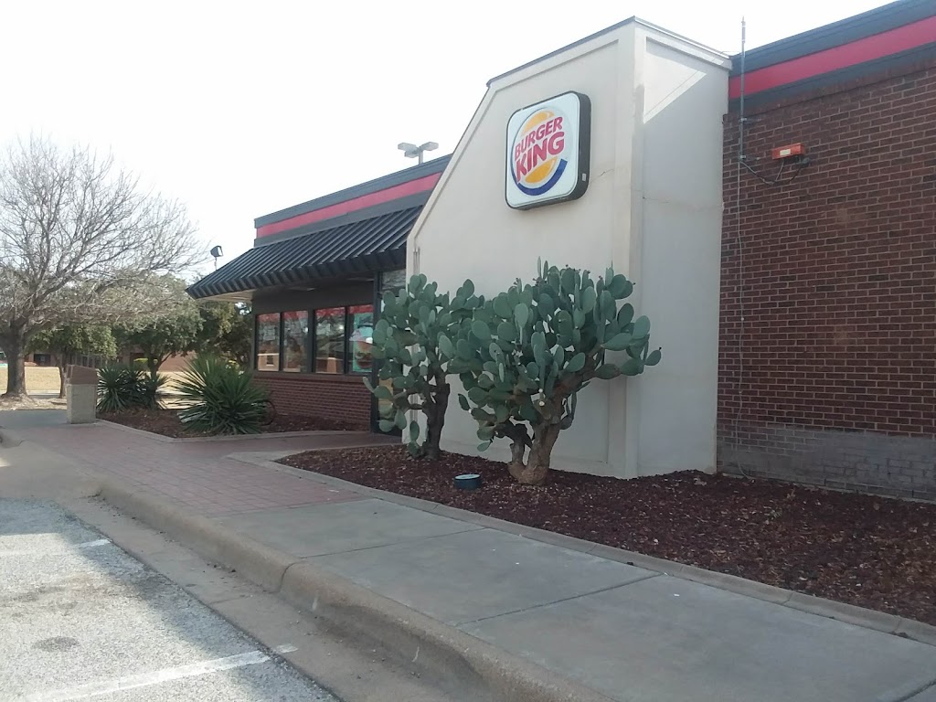 Burger King | restaurant | Building 303, 271 Kearney Blvd, Goodfellow Air Force Base, TX 76908, USA | 3256596613 OR +1 325-659-6613