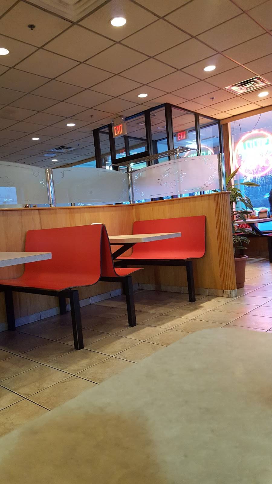 Tonys Pizza & Restaurant | restaurant | 716 Oak Tree Avenue, South Plainfield, NJ 07080, USA | 9087541181 OR +1 908-754-1181