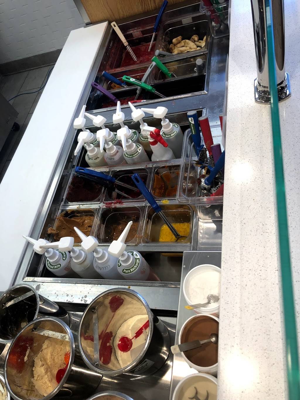 Smoothie King | restaurant | 7175 Security Blvd Suite 103, Baltimore, MD 21244, USA | 4433485132 OR +1 443-348-5132