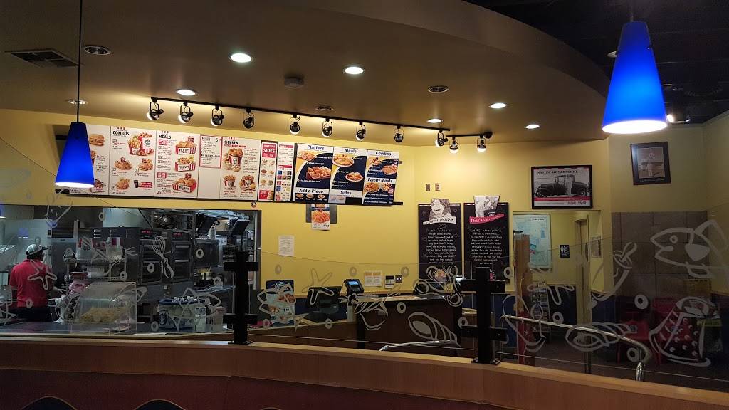 KFC | restaurant | 9750 State Rte 53, Lower Lake, CA 95457, USA | 7079951122 OR +1 707-995-1122