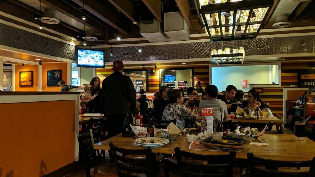 Chilis Grill & Bar | meal takeaway | 2015 Birch Rd Ste 2400, Chula Vista, CA 91915, USA | 6194825551 OR +1 619-482-5551