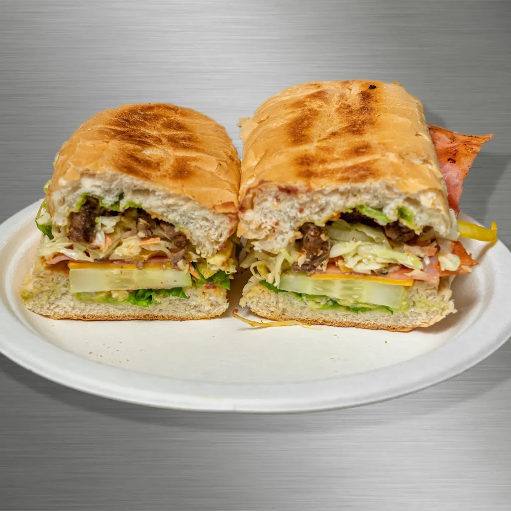 Marquez Pupuseria & Taqueria | restaurant | 890 Rockville Pike, Rockville, MD 20852, USA | 2408559781 OR +1 240-855-9781