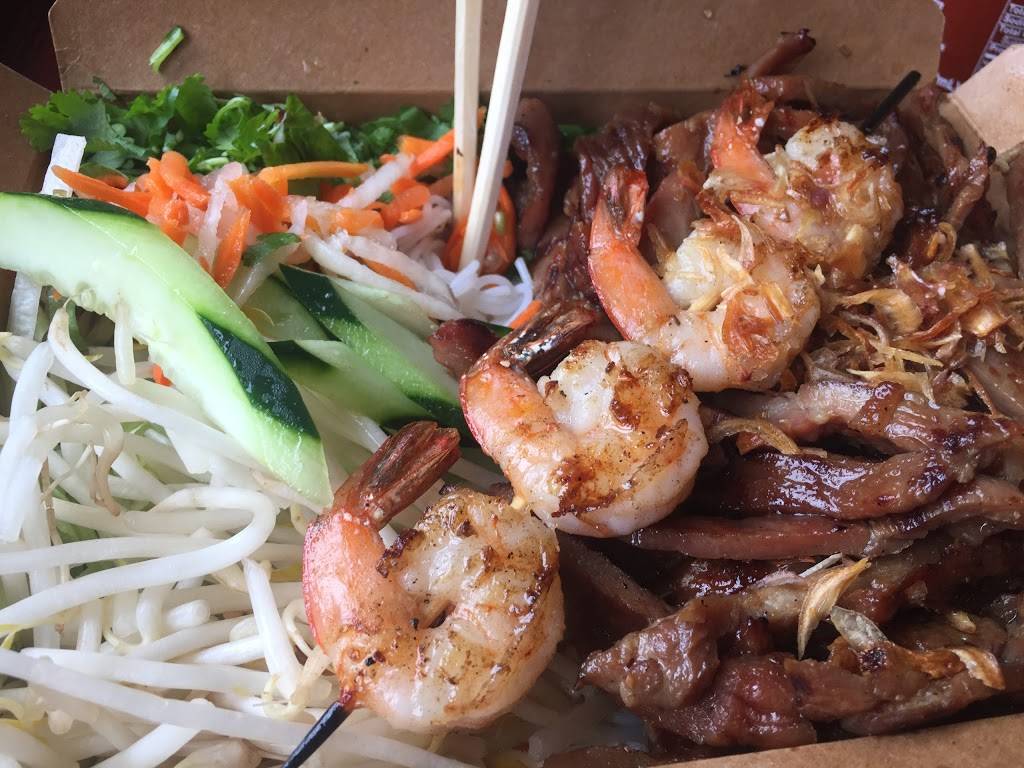 Viet Ha | Noodles & Grill | restaurant | 2417 Broadway #A2, Sacramento, CA 95818, USA | 9163919888 OR +1 916-391-9888