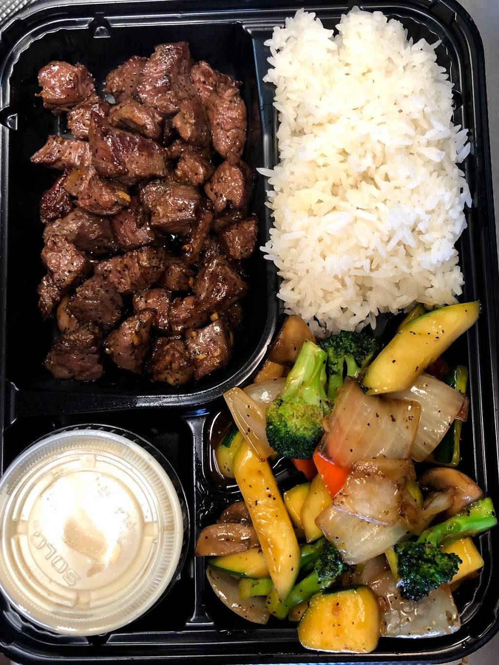 Chopstix | restaurant | 5214 Market St #104, Wilmington, NC 28405, USA | 9107968885 OR +1 910-796-8885