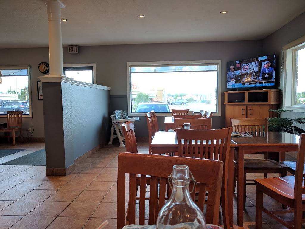 Capri Pizza | restaurant | 100 Dundas St S, Cambridge, ON N1R 8A8, Canada | 5196237510 OR +1 519-623-7510