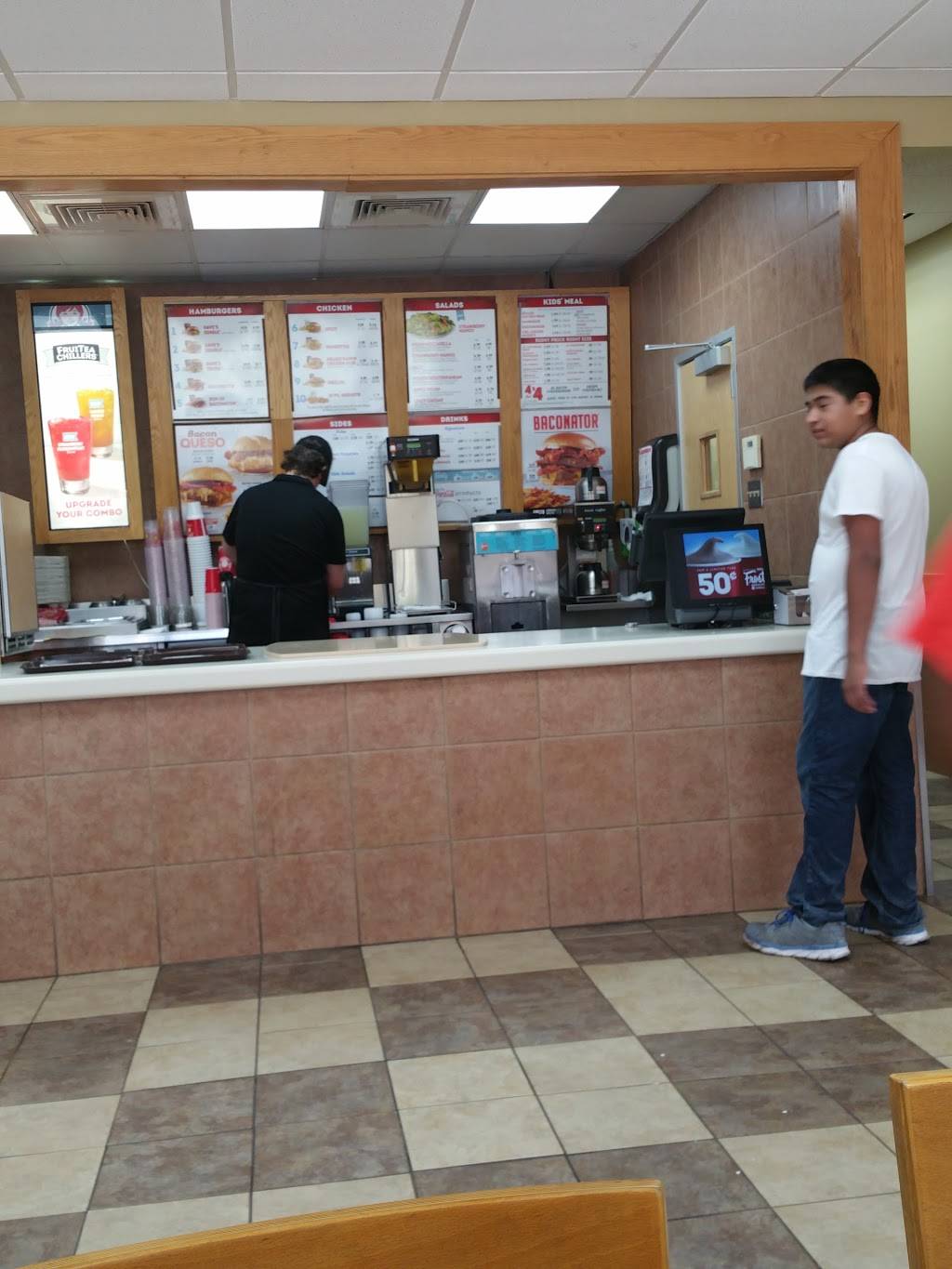 Wendys | restaurant | 13712 Bruce B Downs Blvd, Tampa, FL 33613, USA | 8139771732 OR +1 813-977-1732