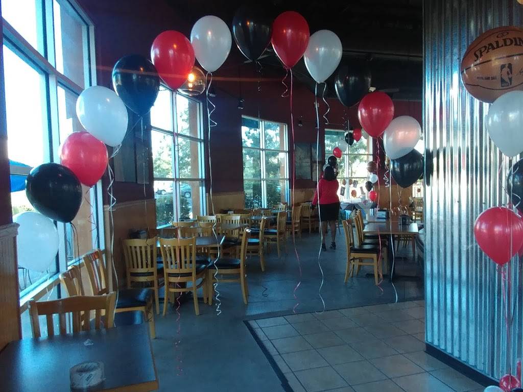 Mountain Mikes Pizza | meal delivery | 2130 Columbus Pkwy, Benicia, CA 94510, USA | 7077467522 OR +1 707-746-7522