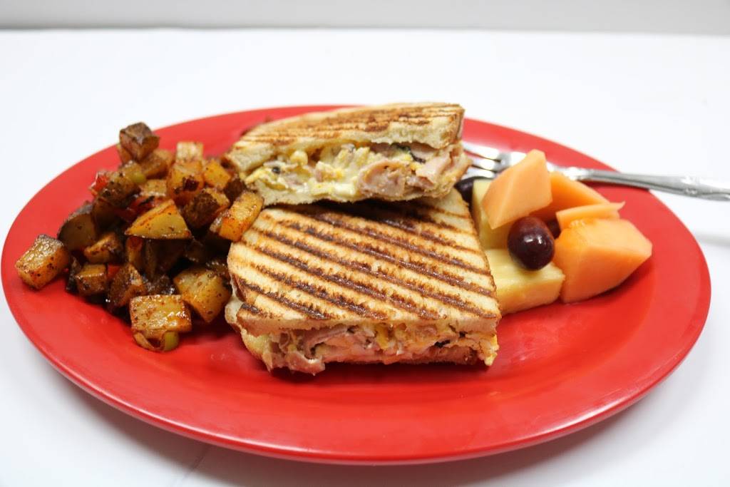 Paninis | cafe | 1825 Redondo Ave, Signal Hill, CA 90755, USA | 5629618771 OR +1 562-961-8771