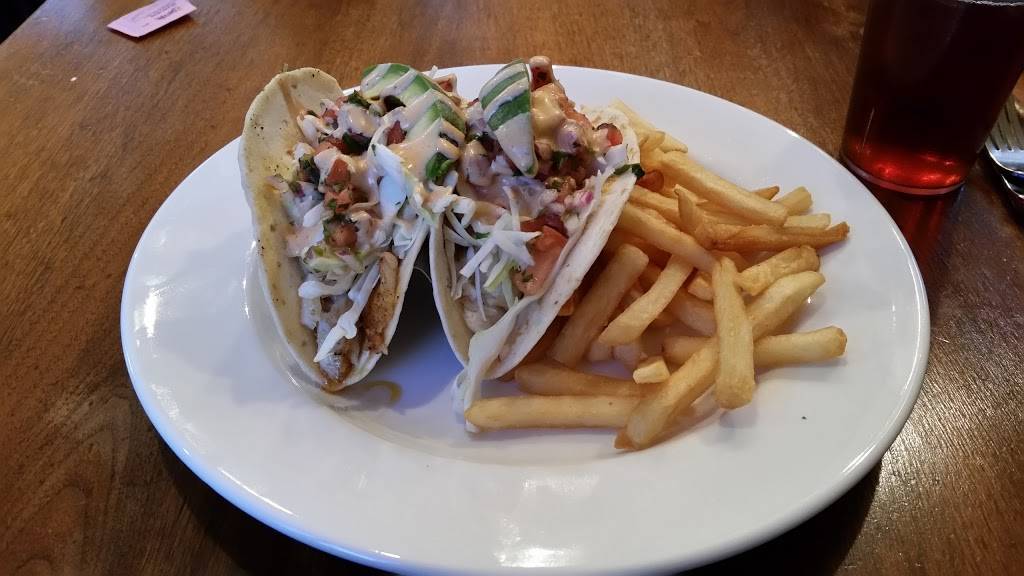 Andys Pizza & Subs | restaurant | 2 Town Square, Lovettsville, VA 20180, USA | 5408225001 OR +1 540-822-5001