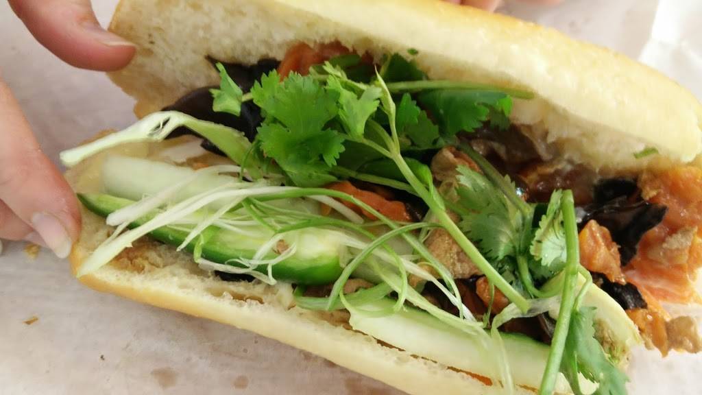 Banh Mi Number 1 | restaurant | 2625 W Pioneer Pkwy #206, Grand Prairie, TX 75051, USA | 9729755159 OR +1 972-975-5159