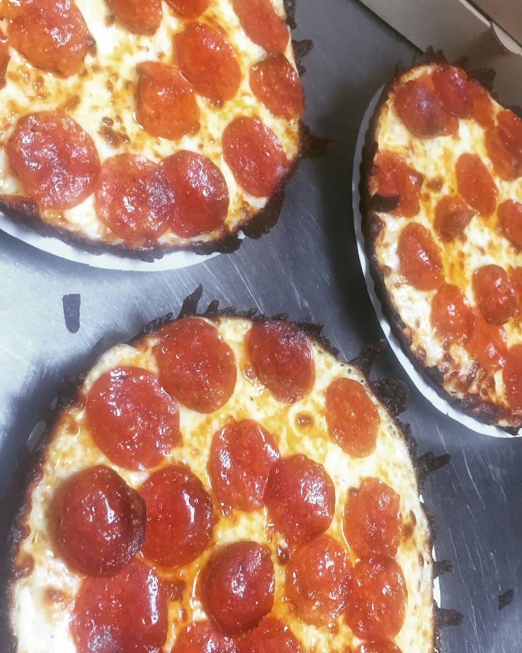 Pa Comer Cuban Pizza. | meal takeaway | 353 W 23rd St, Hialeah, FL 33010, United States | 7864311029 OR +1 786-431-1029