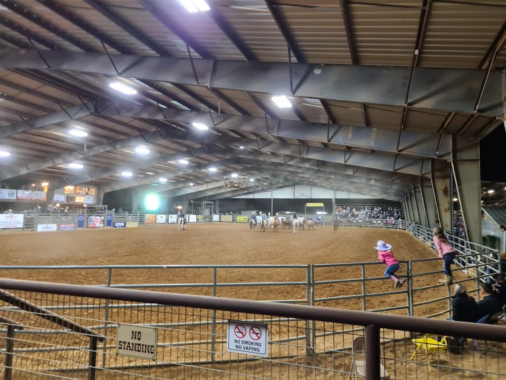 Tejas Rodeo Company and Tejas Steakhouse and Saloon | restaurant | 401 Obst Rd, Bulverde, TX 78163, USA | 8309802226 OR +1 830-980-2226