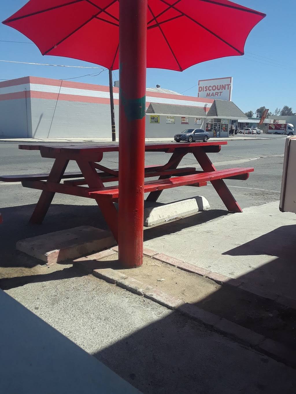 Frosty Drive-In | restaurant | 657 3rd Pl, McFarland, CA 93250, USA | 6617923567 OR +1 661-792-3567