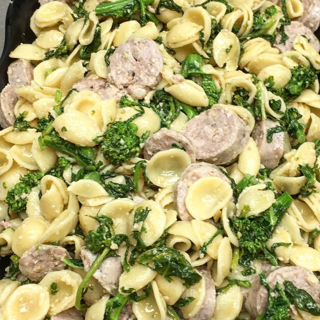 Fratelli’s Pork Store & Fine Foods | restaurant | 2388 Middle Country Rd, Centereach, NY 11720, USA | 6315857717 OR +1 631-585-7717