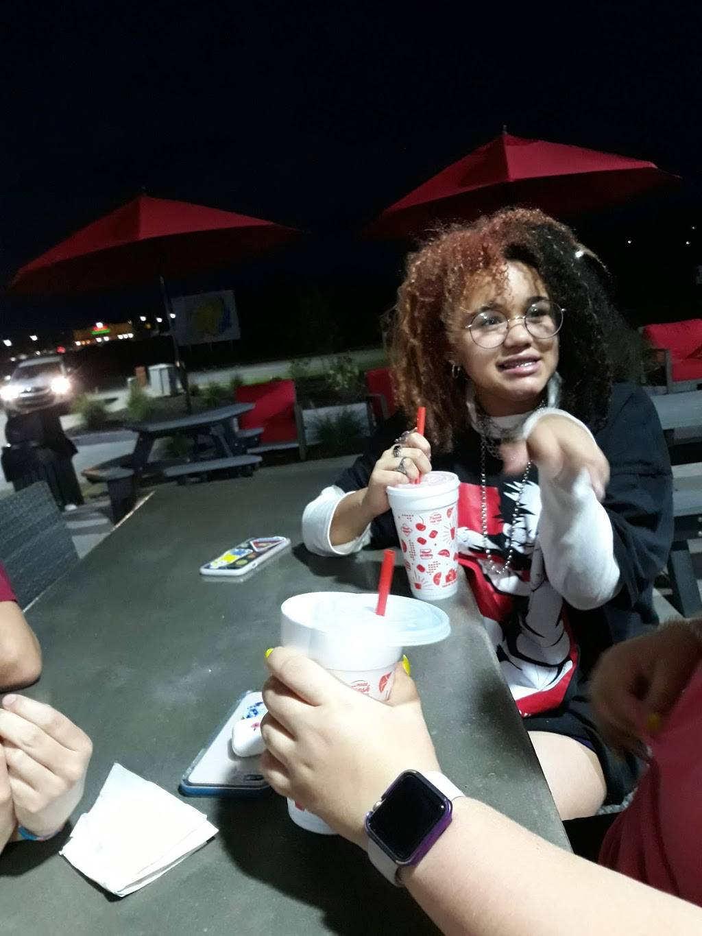 Sonic Drive-In | restaurant | 124 MS-304, Calera, AL 35040, USA | 2056908885 OR +1 205-690-8885