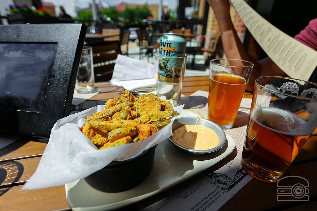 World of Beer Baltimore | restaurant | 1724 Whetstone Way, Baltimore, MD 21230, USA | 4107522337 OR +1 410-752-2337