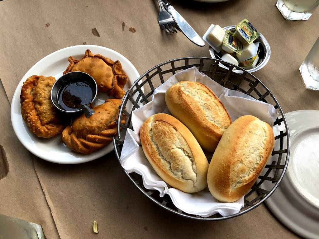 Tango Sur | restaurant | 3763 N Southport Ave, Chicago, IL 60613, USA | 7734775466 OR +1 773-477-5466