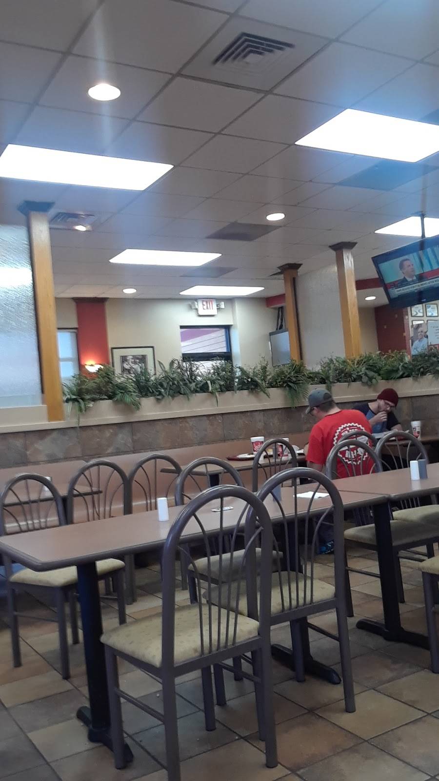 Jacks | restaurant | 207 W College St, Columbiana, AL 35051, USA | 2057757736 OR +1 205-775-7736