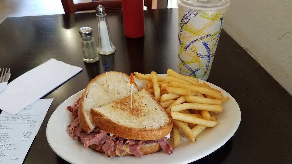 Clark Street Grill | restaurant | 2711 Richmond Hwy, Arlington, VA 22202, USA | 7034181577 OR +1 703-418-1577